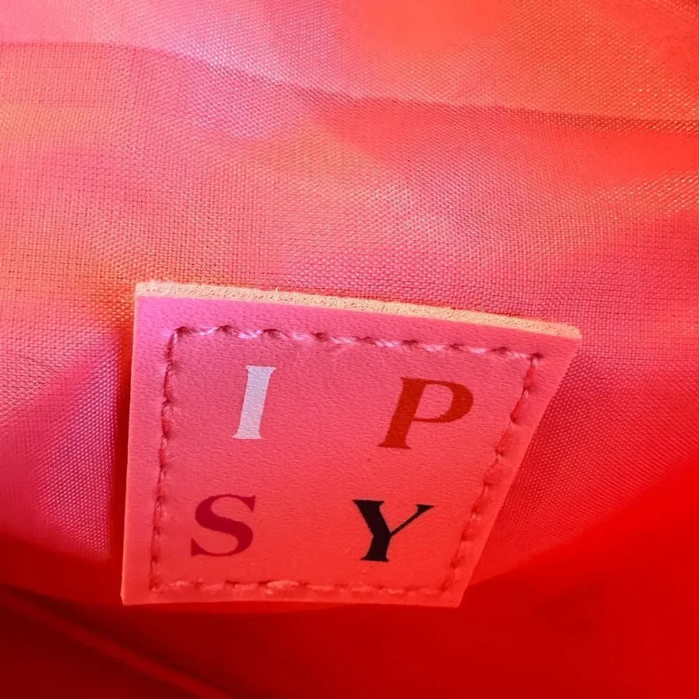 NEW IPSY Lot of 4 Cosmetic Makeup Bags Accessories Bag Glam Bag 2020 & 2021